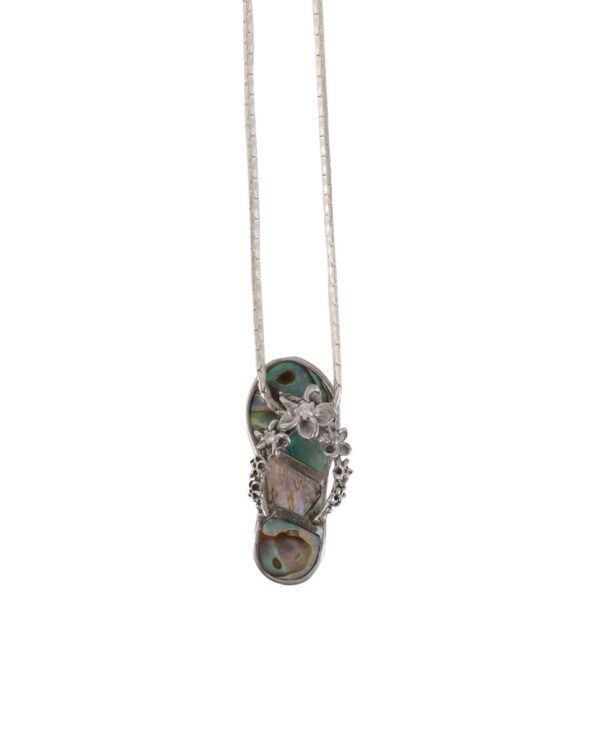 antievileyeartpendant-2