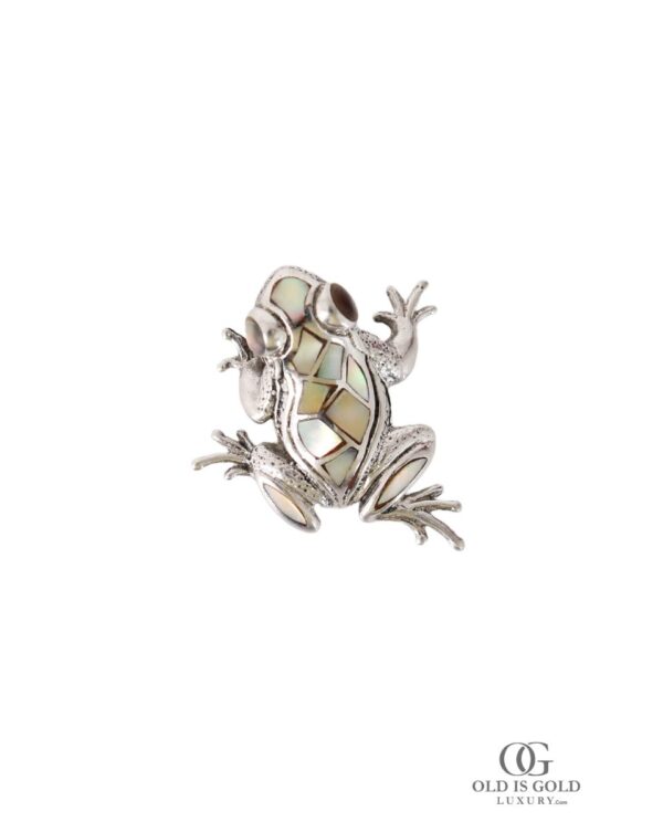 thefrogprincependant-3